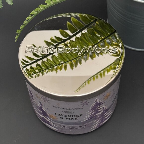 BBW Lavender & Pine Bath & Body Works 3 Wick Candle - Picture 5 of 10